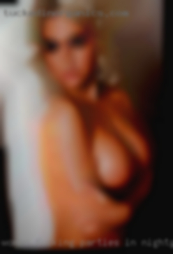 Women fucking parties in nightgowns near Alabama.